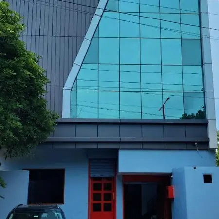 Rajlok Inn